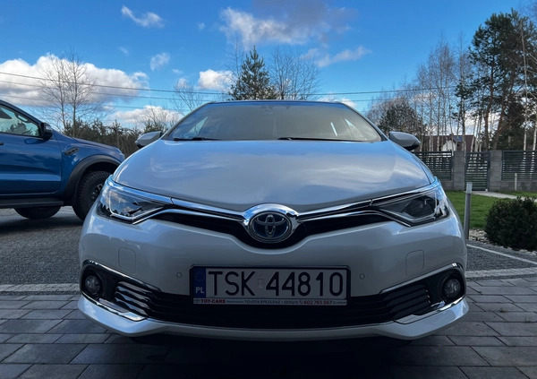 Toyota Auris cena 62400 przebieg: 175000, rok produkcji 2016 z Rzeszów małe 92